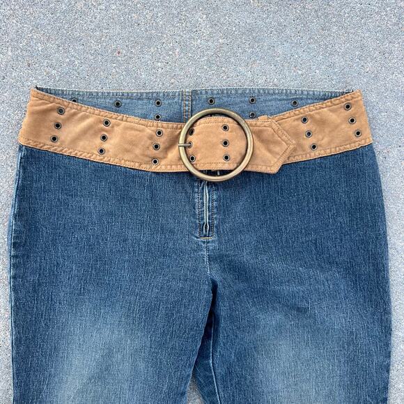Y2K Low Rise Wide Belt Flare Leg Bareback Jeans - Picture 3 of 5